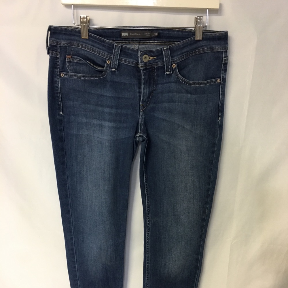 Levi’s Demi Curve Jeans , 11/30